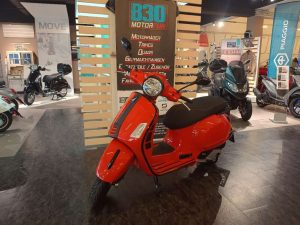 Vespa GTS 125 Super Sport, arancio impulsivo-image