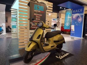 Vespa GTS 300 Super Sport, B30 Style-image