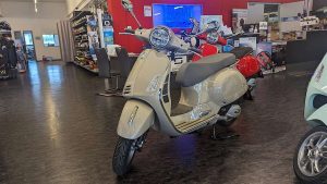 Vespa GTS 125 HPE E5+, beige avvolgente-image